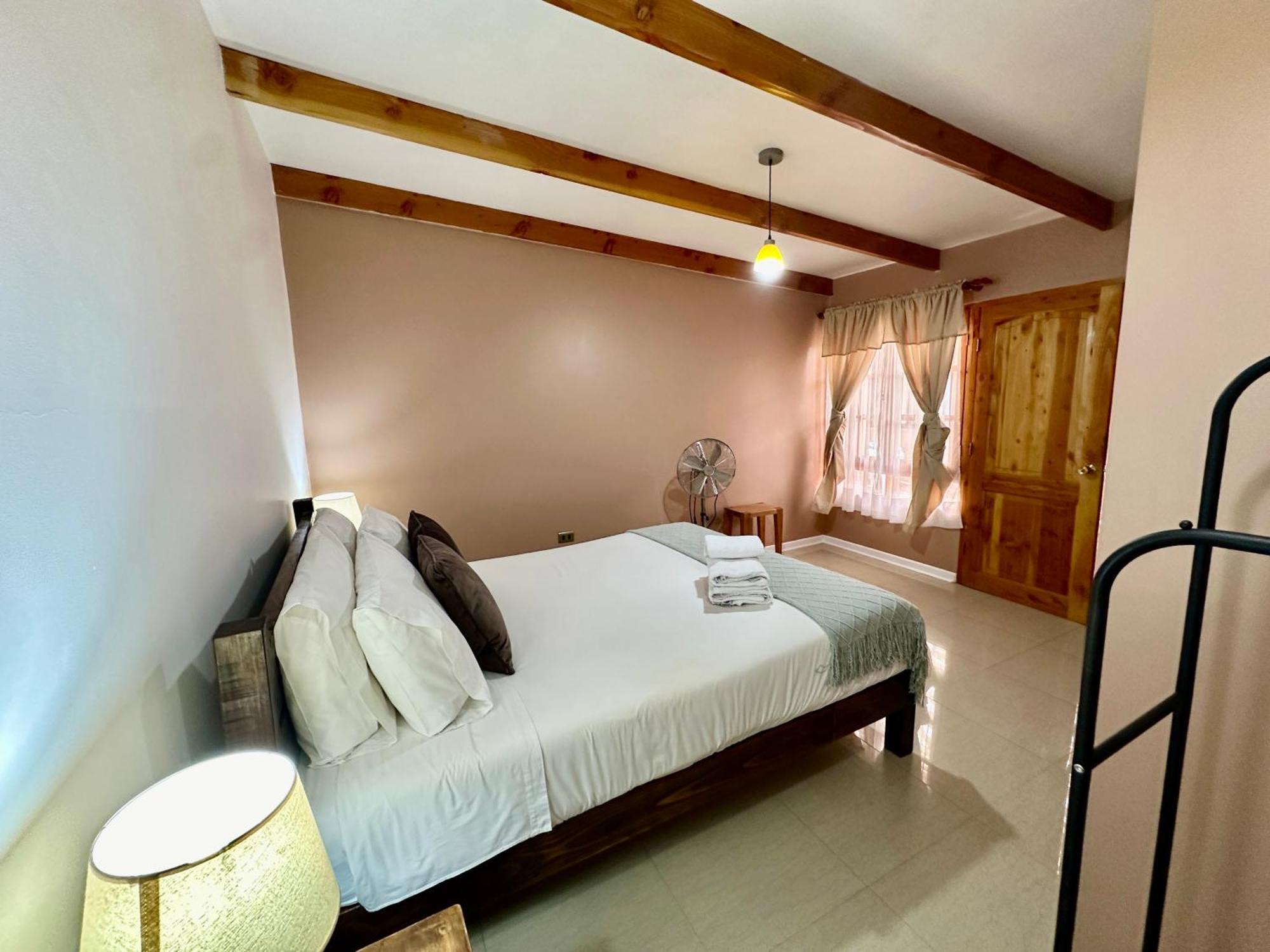 Hostal Qachi Chentura サン・ペドロ・デ・アタカマ エクステリア 写真
